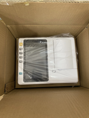 Machine d' électrocardiographie à 3/6 canaux Imprimante thermique haute résolution Moniteur ECG portable