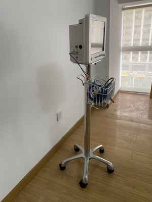 Dispositif médical Moniteur à paramètres multiples 6 paramètres 12 pouces Moniteur du patient