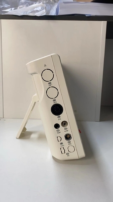 10.1 pouces électrocardiogramme portable pour les signes vitaux du patient