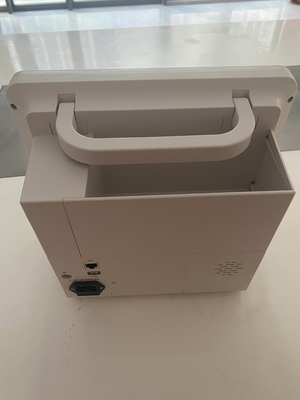 Dispositif médical Moniteur à paramètres multiples 6 paramètres 12 pouces Moniteur du patient