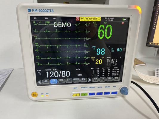 Moniteur patient multiparamétrique portable avec écran 12,1 pouces et chariot/support mural pour USI