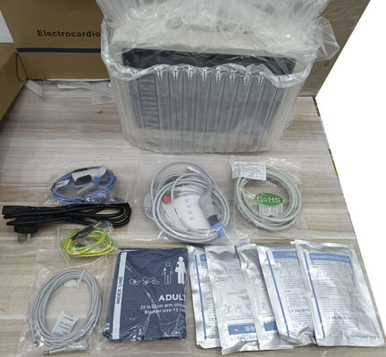 Moniteur patient à 6 paramètres avec chariot de chevet et source d'alimentation électrique Garantie 1 an