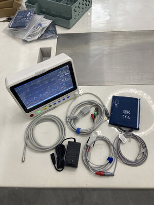 Moniteur ECG médical de chevet d'ambulance portable 10 pouces, multiparamétrique, pour soins intensifs, moniteur cardiaque portable