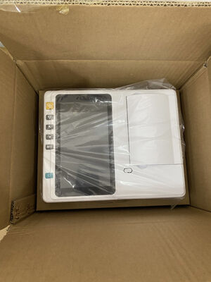 Machine ECG numérique 6 canaux avec écran tactile de 7 pouces et imprimante thermique pour hôpitaux et cliniques