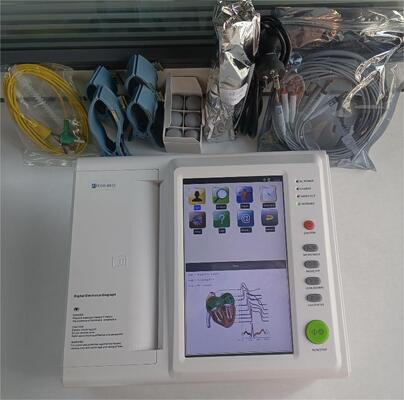 Imprimante d' électrocardiogramme médical Logiciel écran tactile ordinateur portable avec des canaux conduit ECG Source d' alimentation Matériau électrique