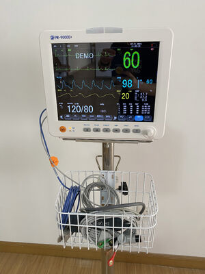 Moniteur patient multi-paramètres à écran LCD couleur de 12,1 pouces certifié ISO avec options montables sur chariot/support mural