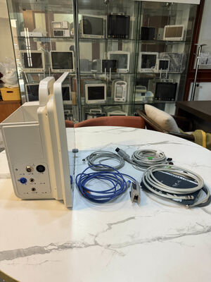 Moniteur patient portable 15 pouces, signes vitaux multiparamètres, moniteur patient optionnel Etco2